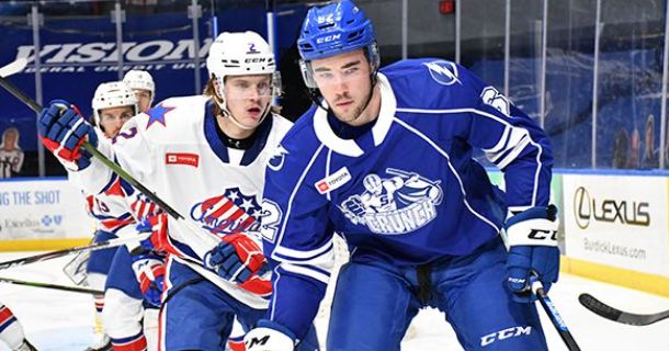 AMERKS HOLD OFF CRUNCH FOR FOURTH STRAIGHT WIN thumbnail
