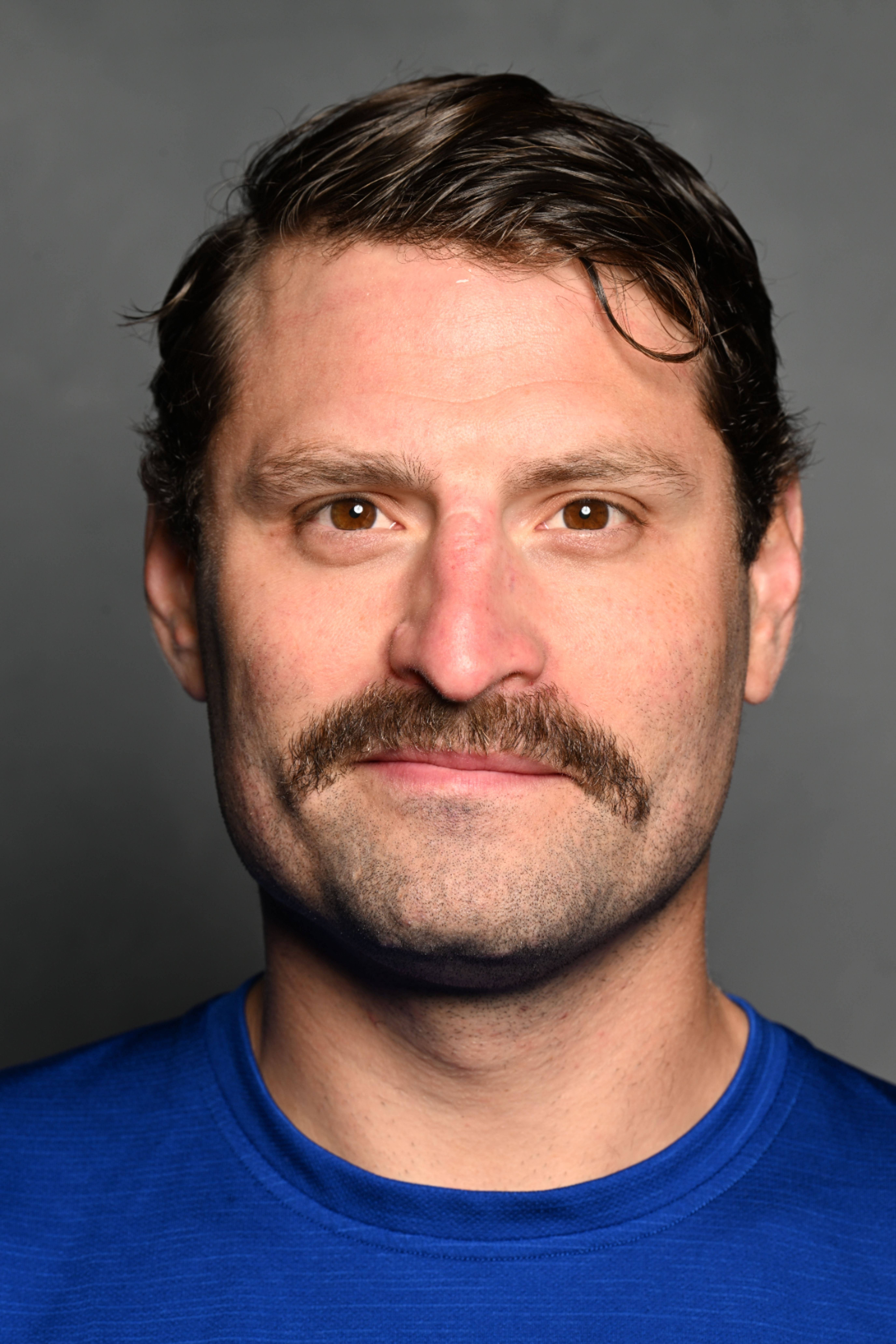 221101_Mustache_Weber
