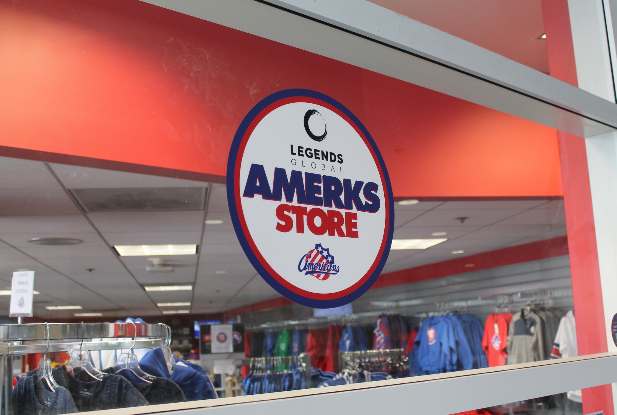 legendsnewlogoteamstore.JPG
